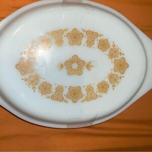 Vintage Pyrex Butterfly Gold divided dish with lid